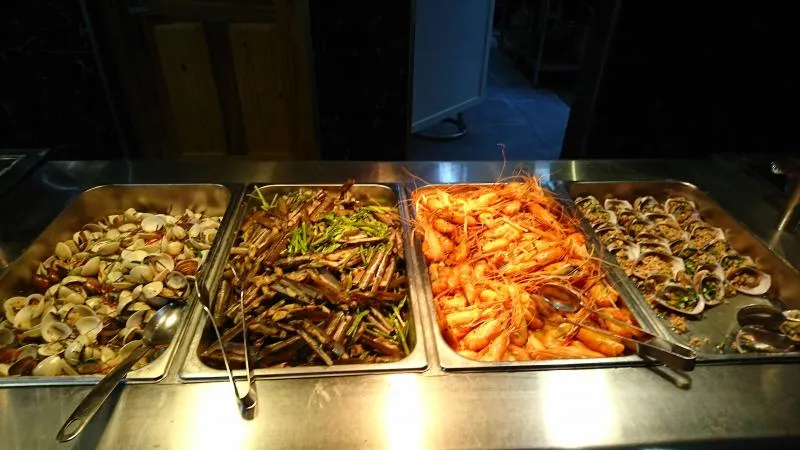 Top 10 Địa chỉ ăn buffet ngon nhất Quận 6, TP. HCM