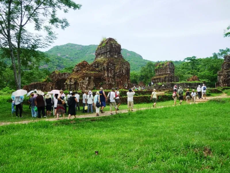 Top 10 Điểm du lịch không thể bỏ qua khi đến Đà Nẵng