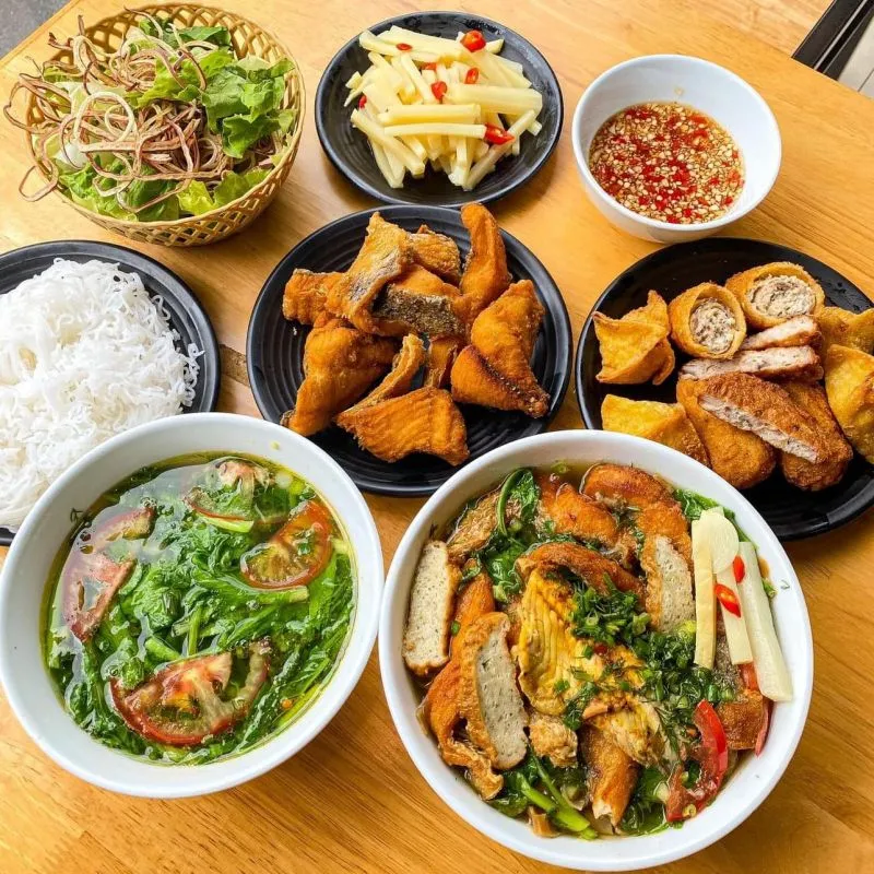 Top 10 Quán bún cá ngon nhất Hà Nội