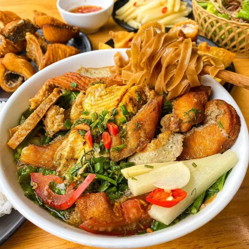 Top 10 Quán bún cá ngon nhất Hà Nội