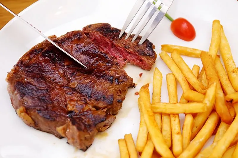 Top 5 Nhà hàng beefsteak ngon nhất Quận 4, TP. HCM