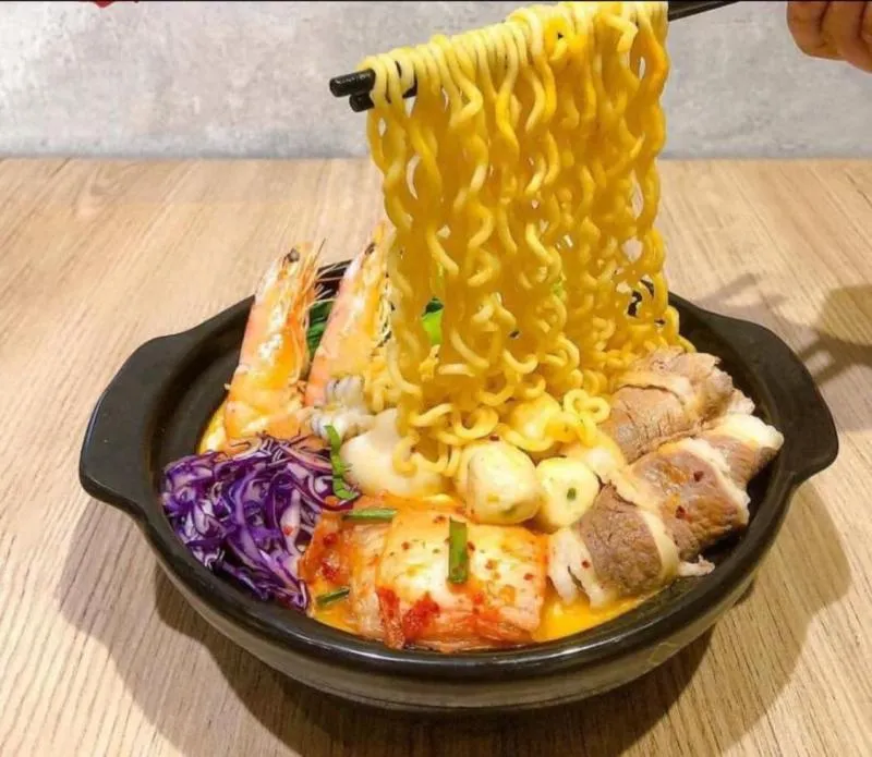 Top 5 Quán mì cay được yêu thích nhất Hậu Giang