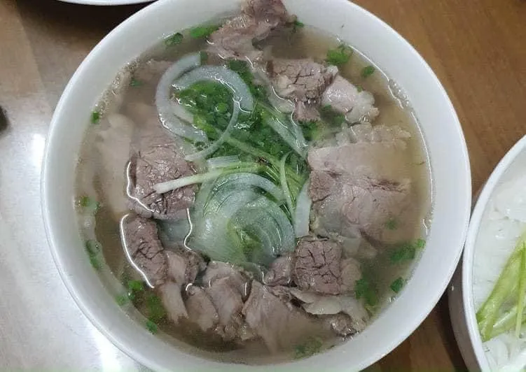 Top 6 Quán bún bò Huế ngon nhất Quận 11, TP. HCM