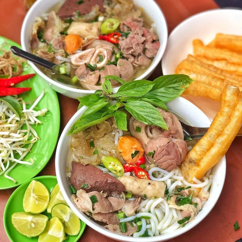 Top 7 Quán bún bò Huế ngon nhất Quận Tây Hồ, Hà Nội