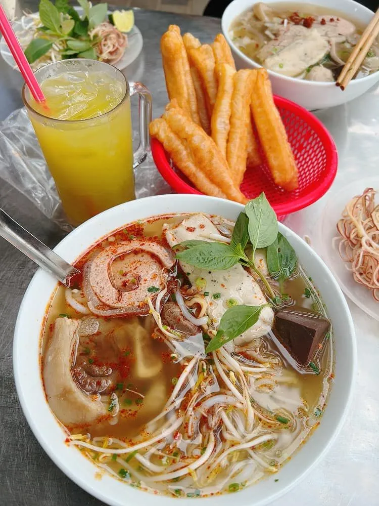 Top 7 Quán bún bò Huế ngon nhất Quận Tây Hồ, Hà Nội