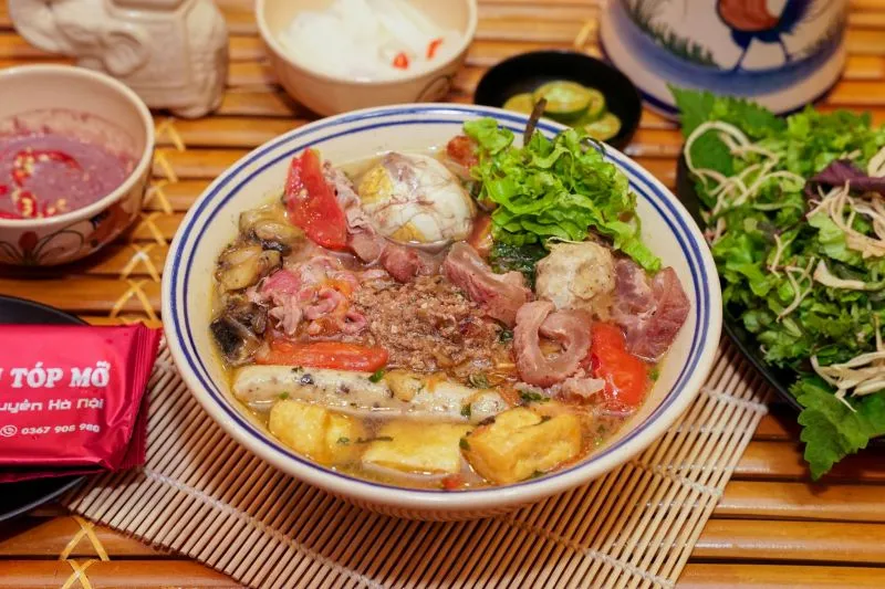 Top 8 Quán bún riêu ngon ở Quận 1, TP. HCM