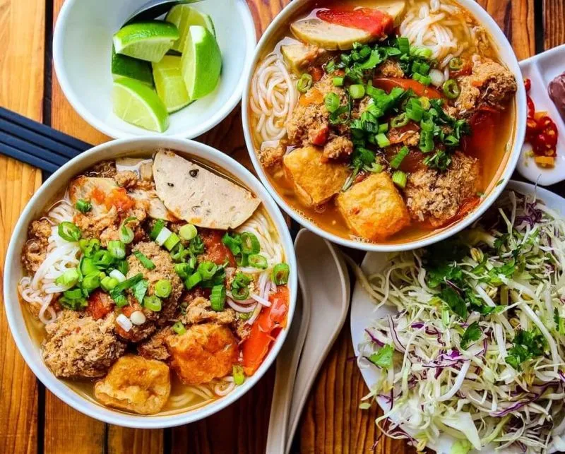 Top 8 Quán bún riêu ngon ở Quận 1, TP. HCM
