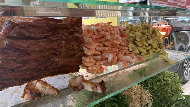 Top 9 Quán ăn trưa ngon nhất Quận 8, TP. HCM Top 9 Quán ăn trưa ngon nhất Quận 8, TP. HCM