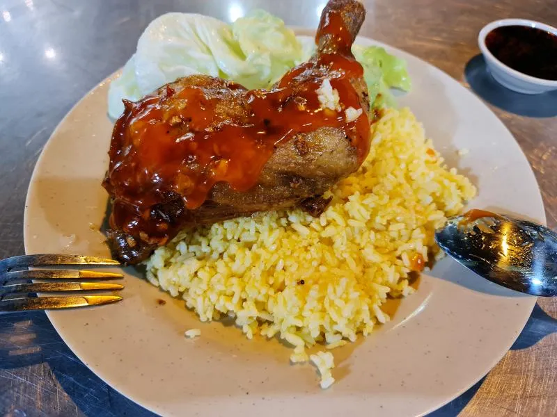 Top 9 Quán ăn trưa ngon nhất Quận 8, TP. HCM Top 9 Quán ăn trưa ngon nhất Quận 8, TP. HCM